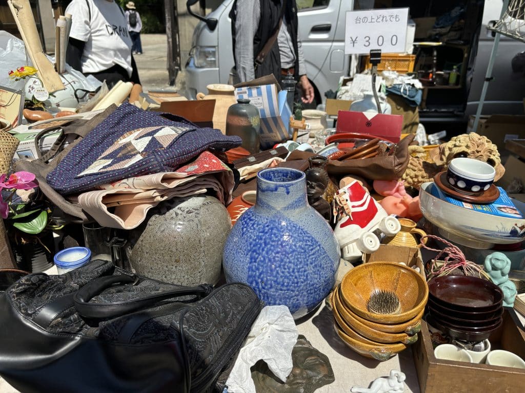 Shitennoji Flea Market